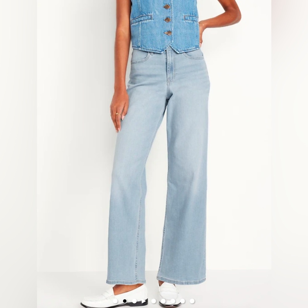 🆕 Old Navy Women's High-Waisted Wow Wide-Leg Jeans Light Wash 10 Regular M - Picture 2 of 16